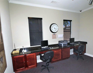 7009 E Acoma Drive - Photo Thumbnail 12