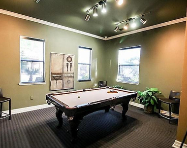 7009 E Acoma Drive - Photo Thumbnail 15