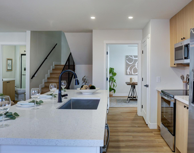 630 N Power Road - Photo Thumbnail 3