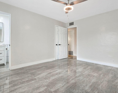 1216 E Desert Park - Photo Thumbnail 21
