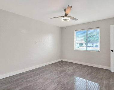 1216 E Desert Park - Photo Thumbnail 20