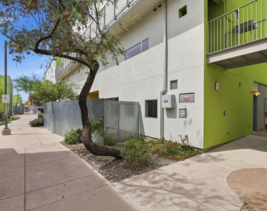 1111 W University Drive - Photo Thumbnail 22