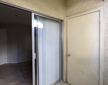 12221 W Bell Road - Photo Thumbnail 15
