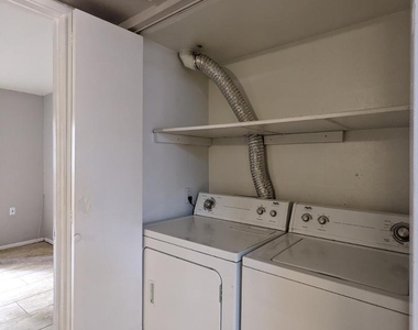 12221 W Bell Road - Photo Thumbnail 19