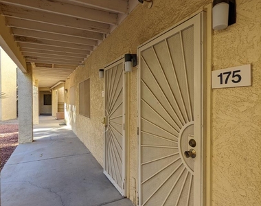 12221 W Bell Road - Photo Thumbnail 9