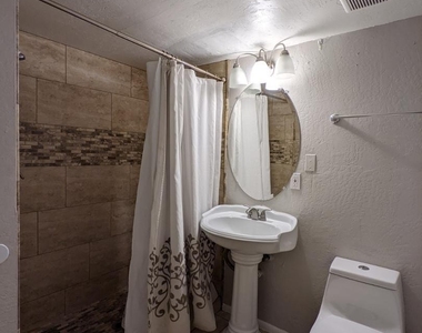 12221 W Bell Road - Photo Thumbnail 26