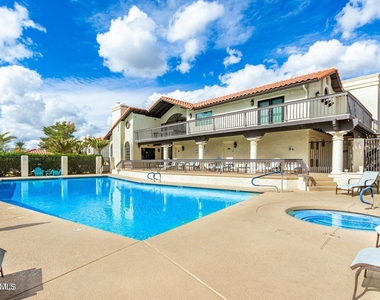 11011 N 92nd Street - Photo Thumbnail 31