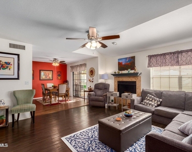 11011 N 92nd Street - Photo Thumbnail 6
