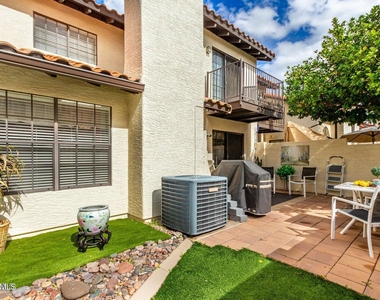 11011 N 92nd Street - Photo Thumbnail 27