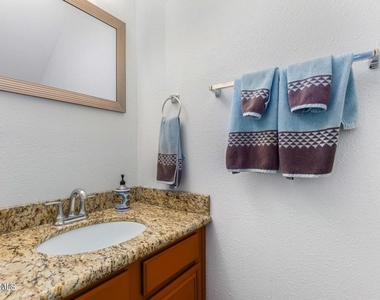 11011 N 92nd Street - Photo Thumbnail 16