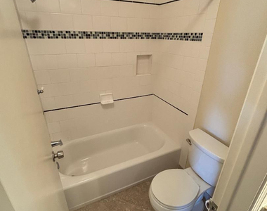 4850 E Desert Cove Avenue - Photo Thumbnail 10