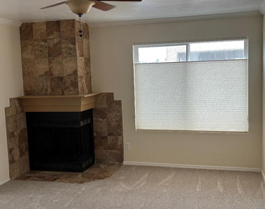 4850 E Desert Cove Avenue - Photo Thumbnail 8
