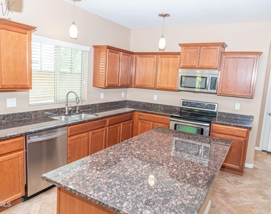 2162 W Scully Drive - Photo Thumbnail 3