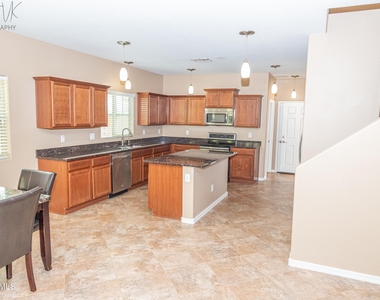 2162 W Scully Drive - Photo Thumbnail 2