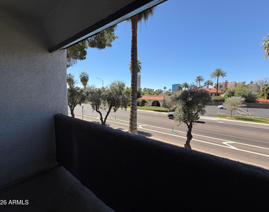 302 E Monte Vista Road - Photo Thumbnail 12