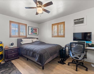 535 W 19th - Photo Thumbnail 14