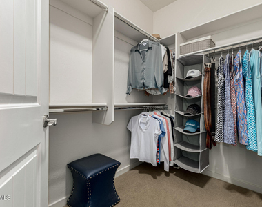 10260 E White Feather Lane - Photo Thumbnail 17