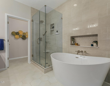 10260 E White Feather Lane - Photo Thumbnail 14