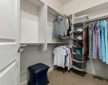 10260 E White Feather Lane - Photo Thumbnail 17