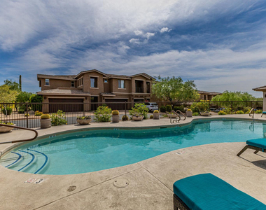 10260 E White Feather Lane - Photo Thumbnail 2