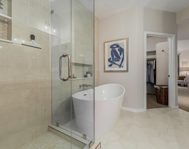 10260 E White Feather Lane - Photo Thumbnail 15