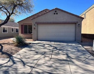 5786 S 240th Drive - Photo Thumbnail 24