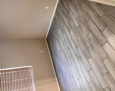 5786 S 240th Drive - Photo Thumbnail 35