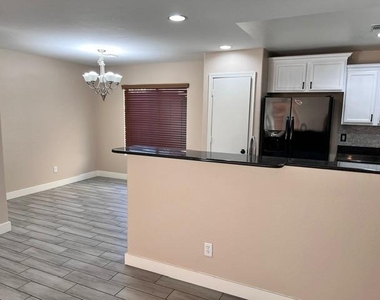 5786 S 240th Drive - Photo Thumbnail 32