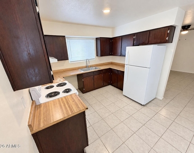 3128 E Cicero Street - Photo Thumbnail 29