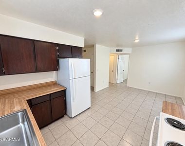 3128 E Cicero Street - Photo Thumbnail 20