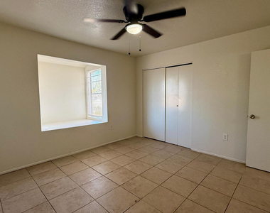 3128 E Cicero Street - Photo Thumbnail 12
