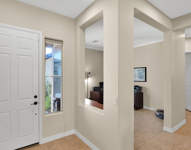 12981 W Yellow Bird Lane - Photo Thumbnail 11