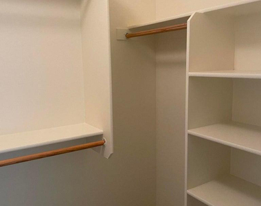 1333 S 220th Drive - Photo Thumbnail 18