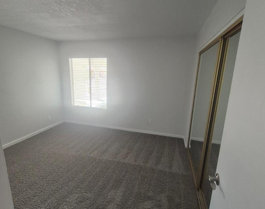 1010 Leisure World - Photo Thumbnail 16