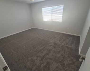 1010 Leisure World - Photo Thumbnail 4
