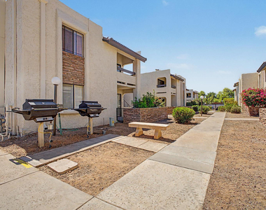 3825 E Camelback Road - Photo Thumbnail 26