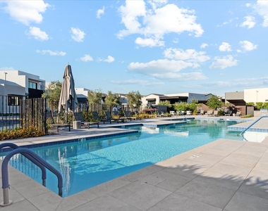 4544 N Evans Drive - Photo Thumbnail 39