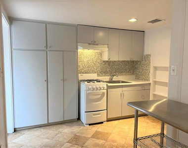4127 N 18th Place - Photo Thumbnail 4