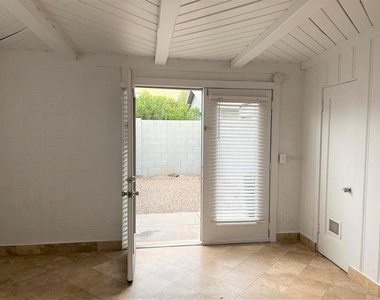 4127 N 18th Place - Photo Thumbnail 12