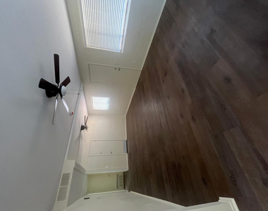 499 S 2nd Street - Photo Thumbnail 5