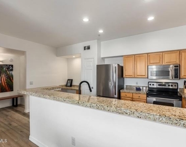 19777 N 76th Street - Photo Thumbnail 24