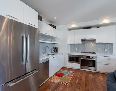 4422 N 75th Street - Photo Thumbnail 31
