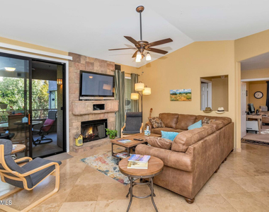 15151 N Frank Lloyd Wright Boulevard - Photo Thumbnail 6