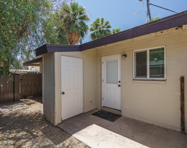 7802 E Heatherbrae Avenue - Photo Thumbnail 22