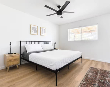 8447 E Vernon Avenue - Photo Thumbnail 10