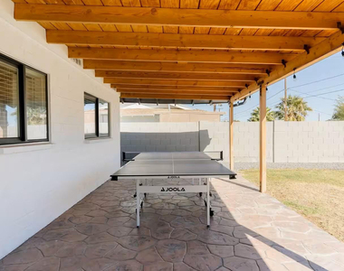 8447 E Vernon Avenue - Photo Thumbnail 20