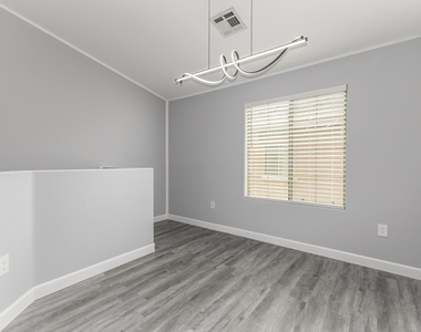 1350 S Greenfield Road - Photo Thumbnail 8