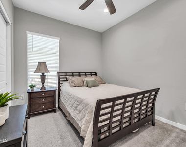 10518 W Albert Lane - Photo Thumbnail 23
