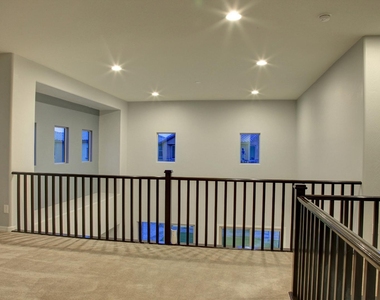 3607 E Salter Drive - Photo Thumbnail 14