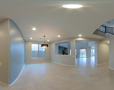 3607 E Salter Drive - Photo Thumbnail 1
